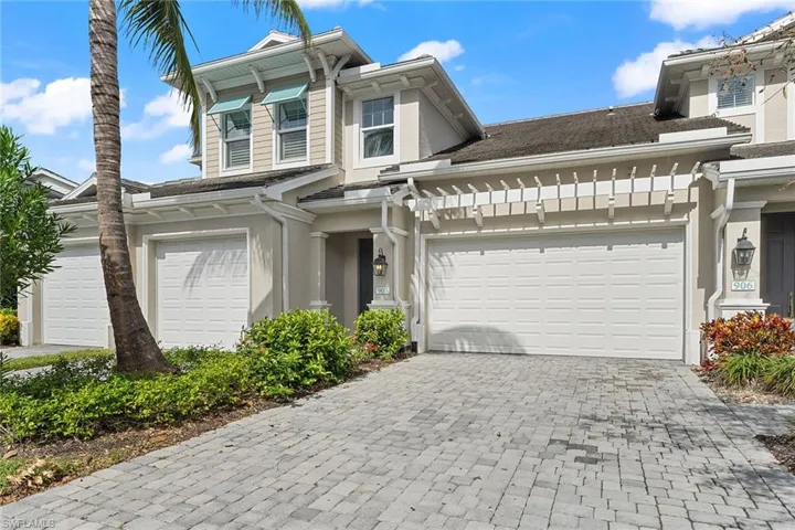 6966  Avalon  CIR, Naples, FL 34112