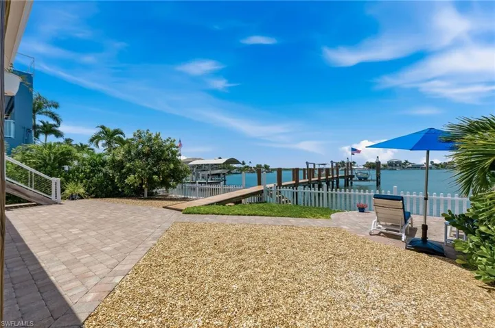 23 Pelican St, Naples, Florida 34113