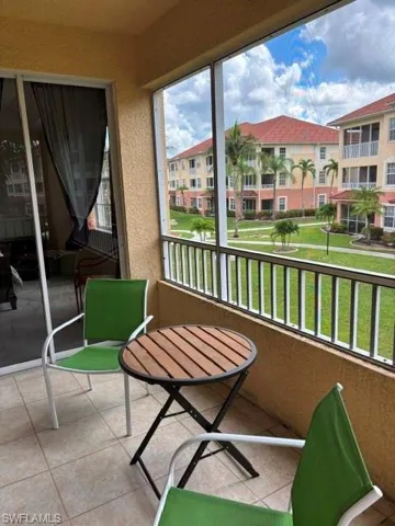1109 Van Loon Commons Cir 204, Cape Coral, Florida 33909