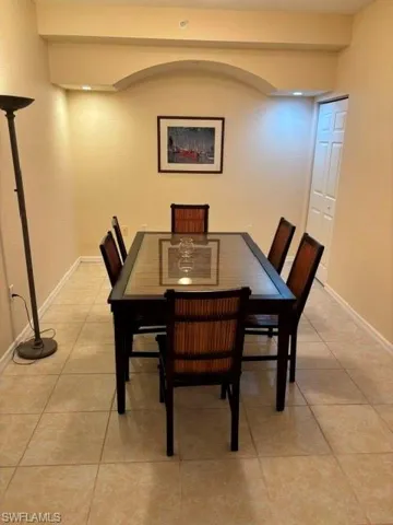 1109 Van Loon Commons Cir 204, Cape Coral, Florida 33909