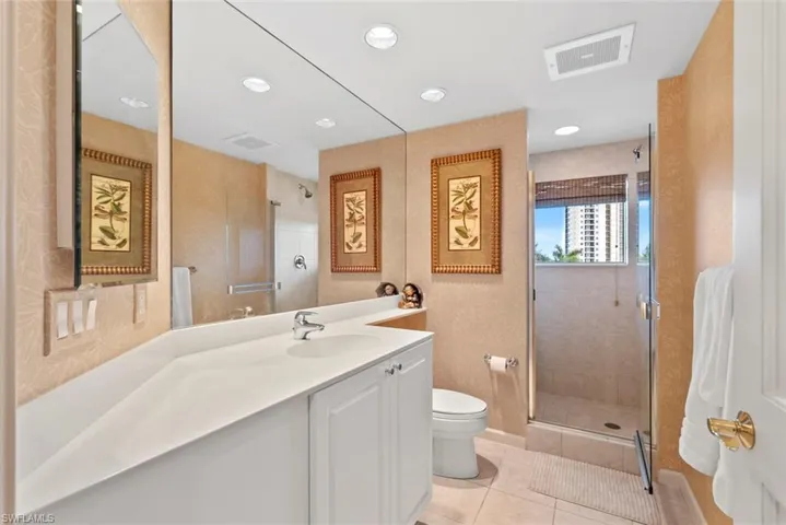 1060 Borghese Ln 403, Naples, Florida 34114