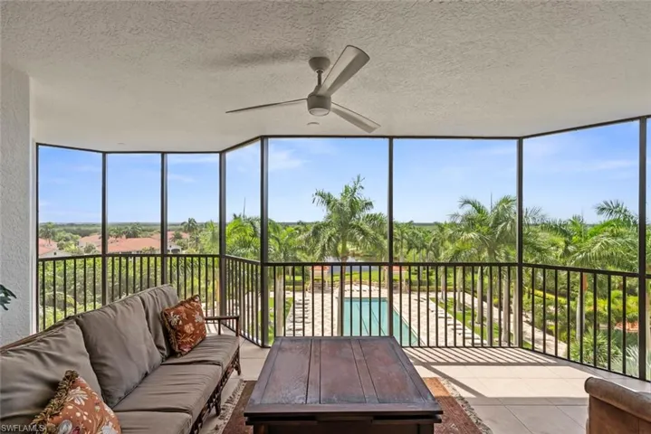 1060 Borghese Ln 403, Naples, Florida 34114