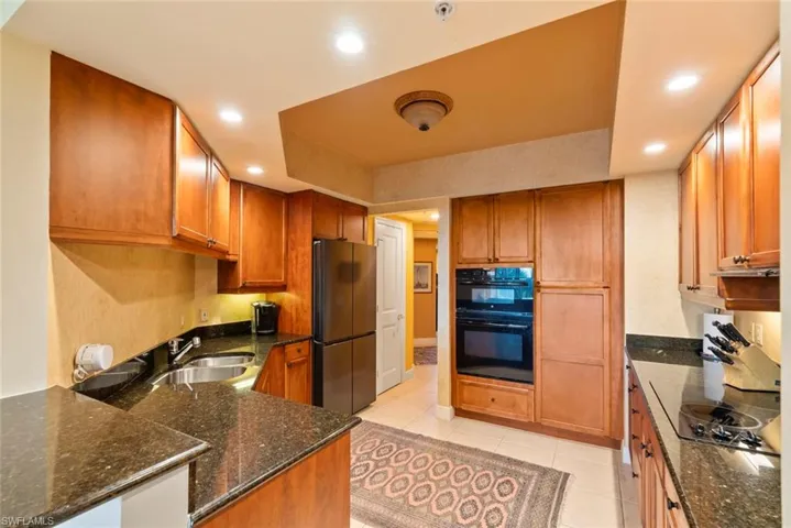 1060 Borghese Ln 403, Naples, Florida 34114