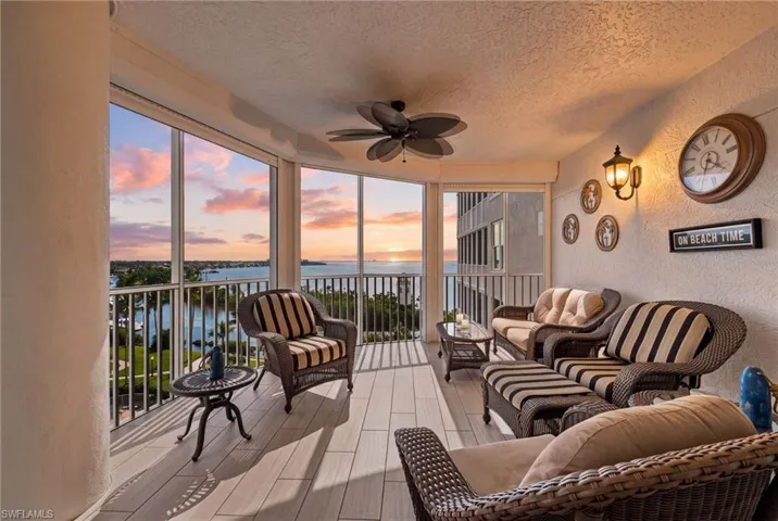 Breathtaking views of the Caloosahatchee River, where you can relax and watch the ever-changing boat traffic glide by.
