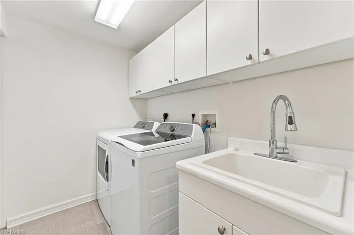14250 Royal Harbour Ct 716, Fort Myers, Florida 33908