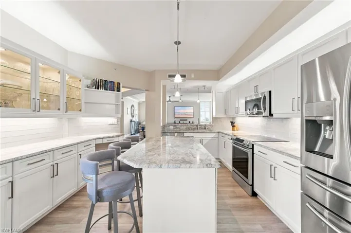 14250 Royal Harbour Ct 716, Fort Myers, Florida 33908