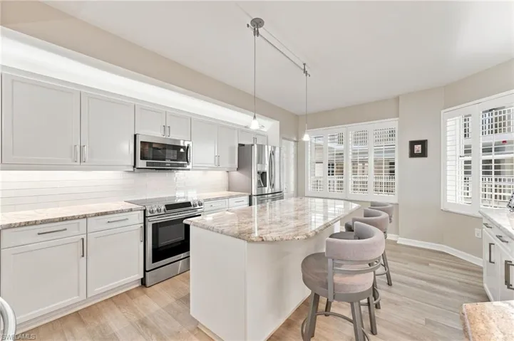 14250 Royal Harbour Ct 716, Fort Myers, Florida 33908