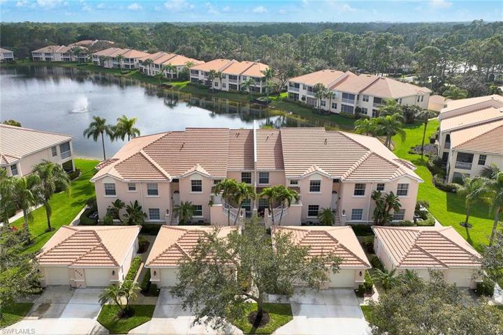6275  Wilshire Pines  CIR, Naples, FL 34109