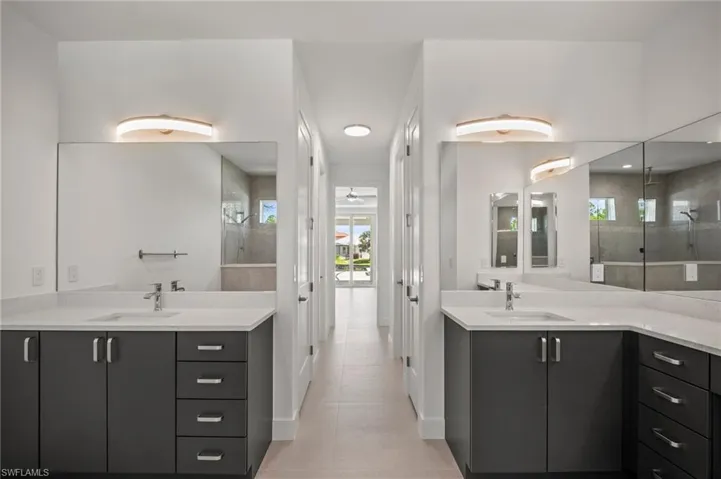 2304 Sw 38th Ter, Cape Coral, Florida 33914