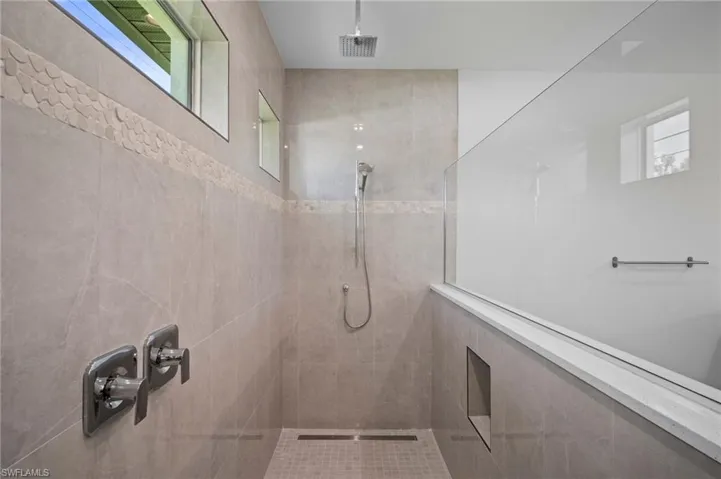 2304 Sw 38th Ter, Cape Coral, Florida 33914