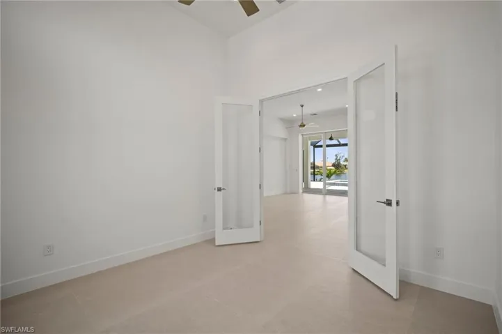 2304 Sw 38th Ter, Cape Coral, Florida 33914