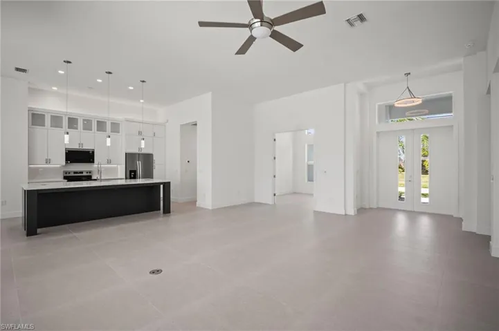 2304 SW 38th  TER, Cape Coral, FL 33914