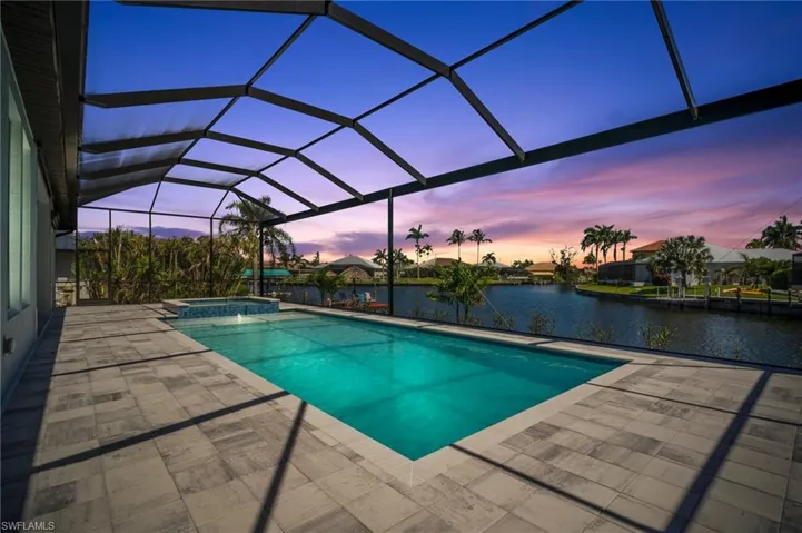 2304 Sw 38th Ter, Cape Coral, Florida 33914