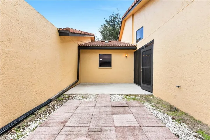 5282  Concord  WAY, Fort Myers, FL 33907