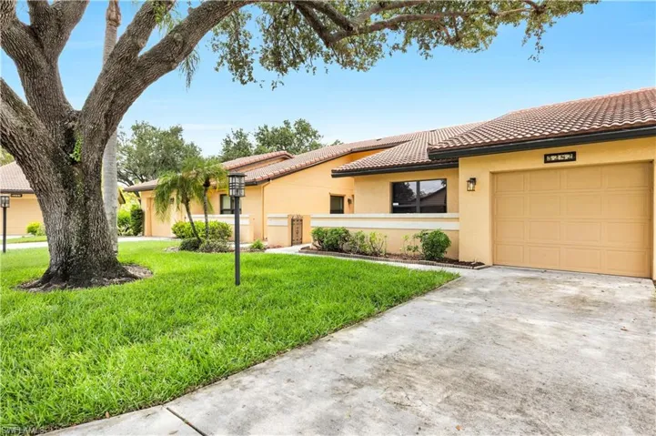 5282  Concord  WAY, Fort Myers, FL 33907