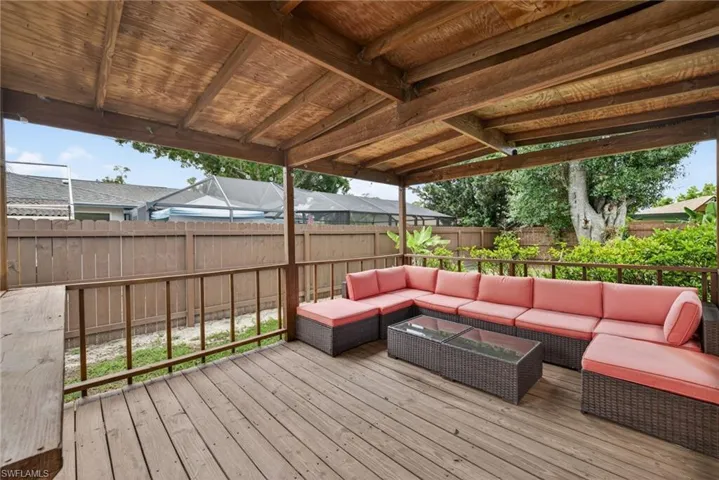 18185 Hilda Dr, Fort Myers, Florida 33967