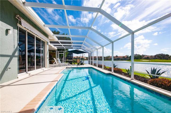 Large screened in Lania