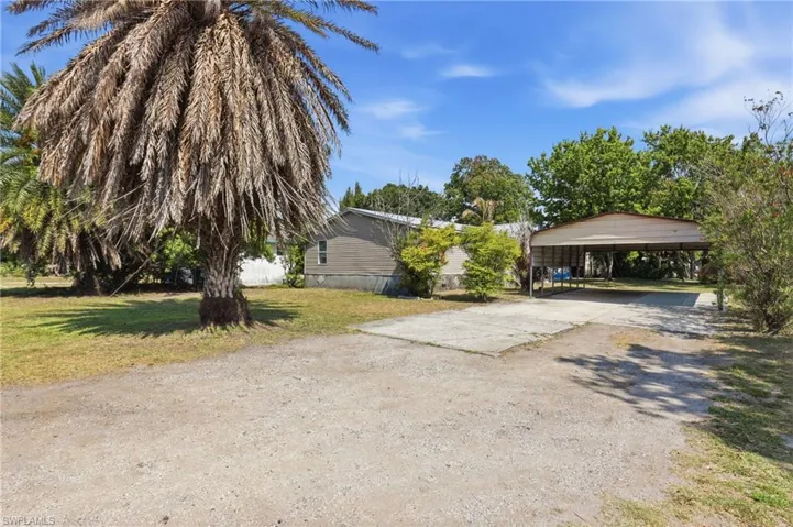 1031  Della Tobias  AVE, Clewiston, FL 33440