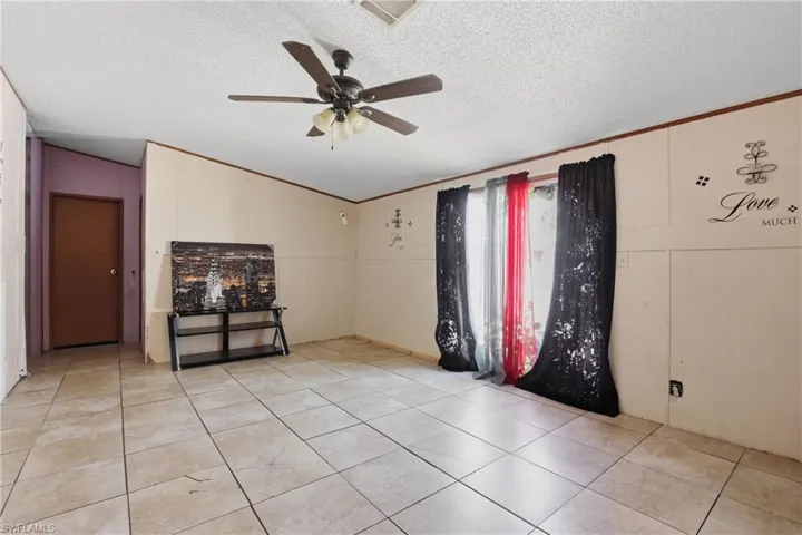 1031  Della Tobias  AVE, Clewiston, FL 33440