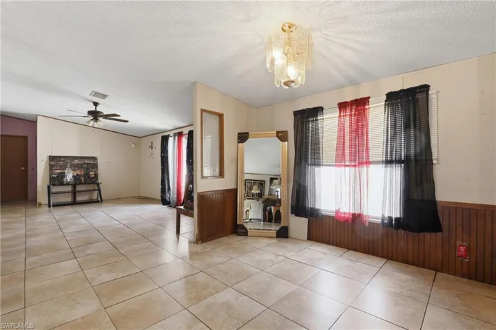 1031  Della Tobias  AVE, Clewiston, FL 33440