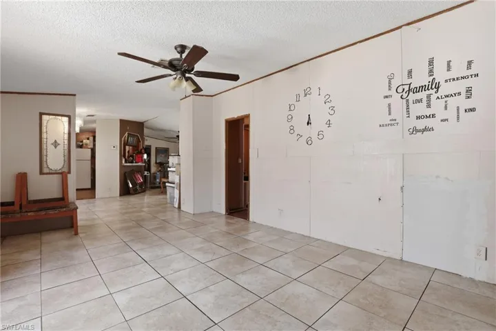 1031  Della Tobias  AVE, Clewiston, FL 33440
