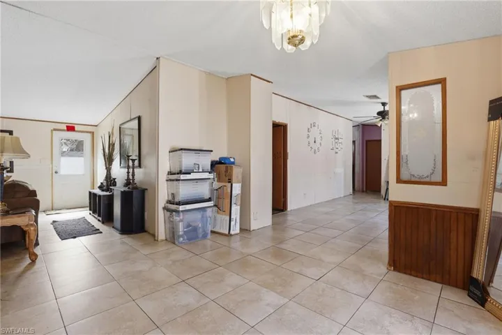 1031  Della Tobias  AVE, Clewiston, FL 33440