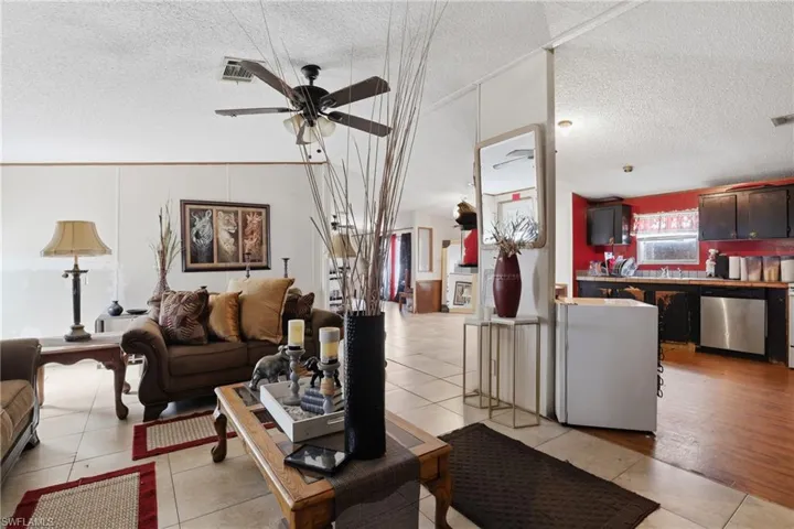 1031  Della Tobias  AVE, Clewiston, FL 33440