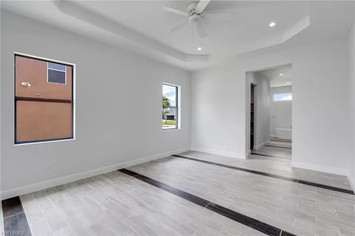 2101 Nw 8th Ter, Cape Coral, Florida 33993