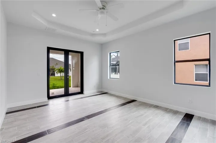 2101 Nw 8th Ter, Cape Coral, Florida 33993