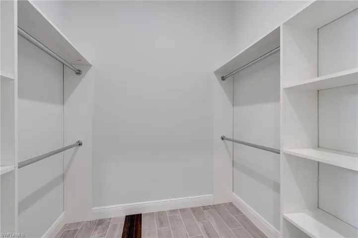 2101 Nw 8th Ter, Cape Coral, Florida 33993