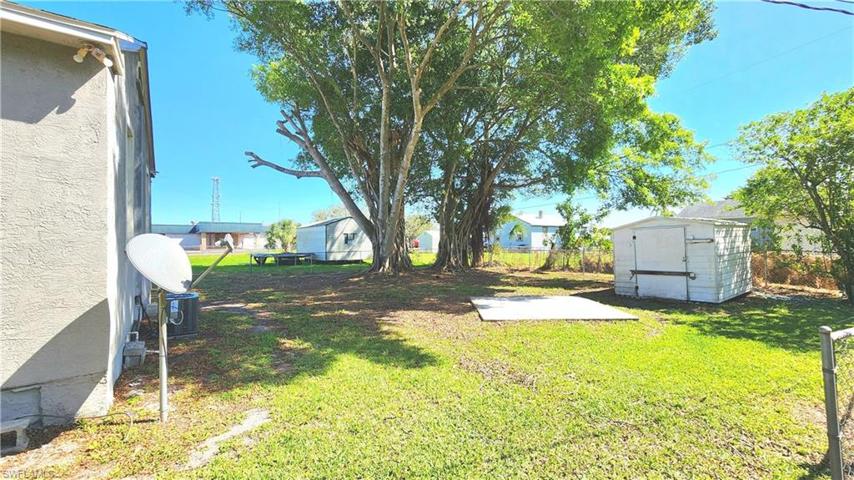 324 W Sagamore  AVE, Clewiston, FL 33440