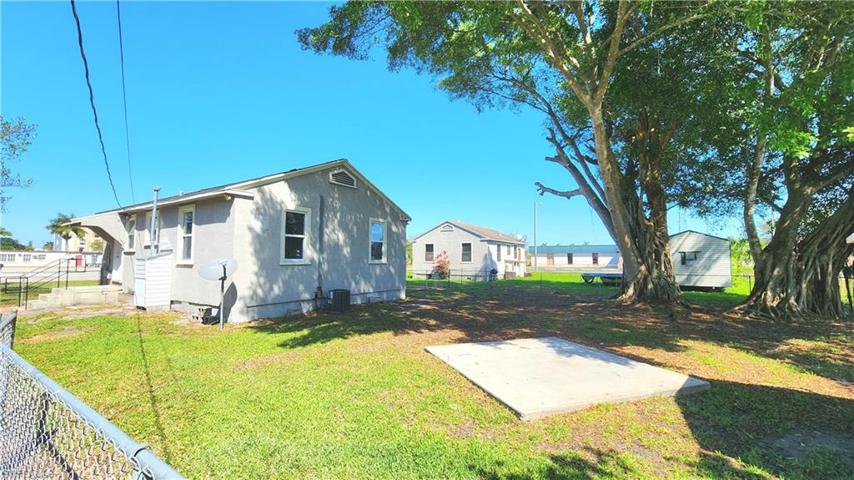 324 W Sagamore  AVE, Clewiston, FL 33440