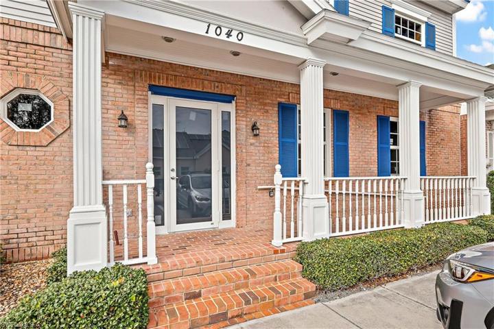1040  Goodlette-Frank N RD, Naples, FL 34102