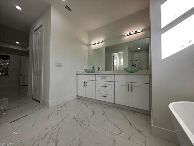 2103 E 14th ST, LEHIGH ACRES FL 33972