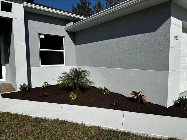 2103 E 14th ST, LEHIGH ACRES FL 33972