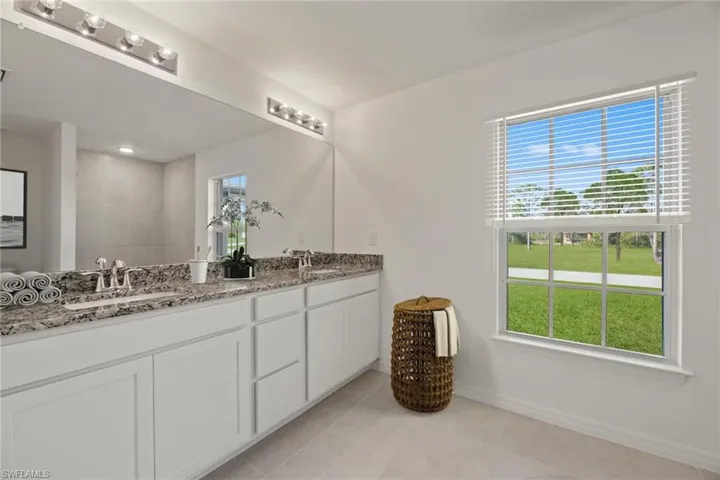 1817 Nw 2nd Ave, Cape Coral Fl 33993