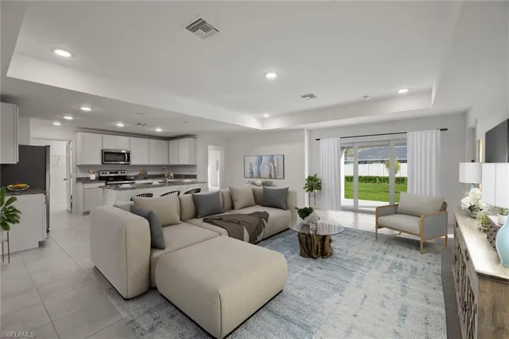 1817 Nw 2nd Ave, Cape Coral Fl 33993