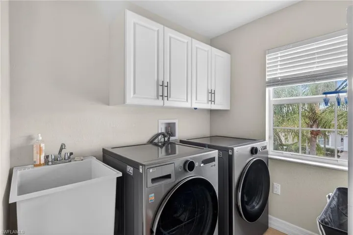 10298 Barberry Ln, Fort Myers, Florida 33913