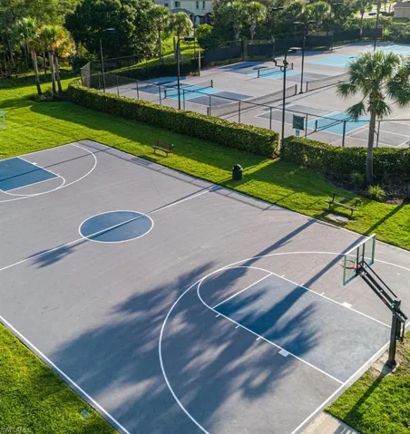 10298 Barberry Ln, Fort Myers, Florida 33913