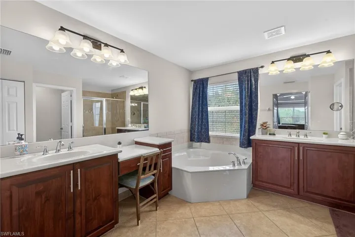 10298 Barberry Ln, Fort Myers, Florida 33913