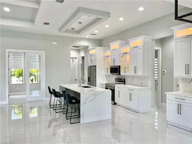 1803 Nw 38th Pl, Cape Coral, Florida 33993