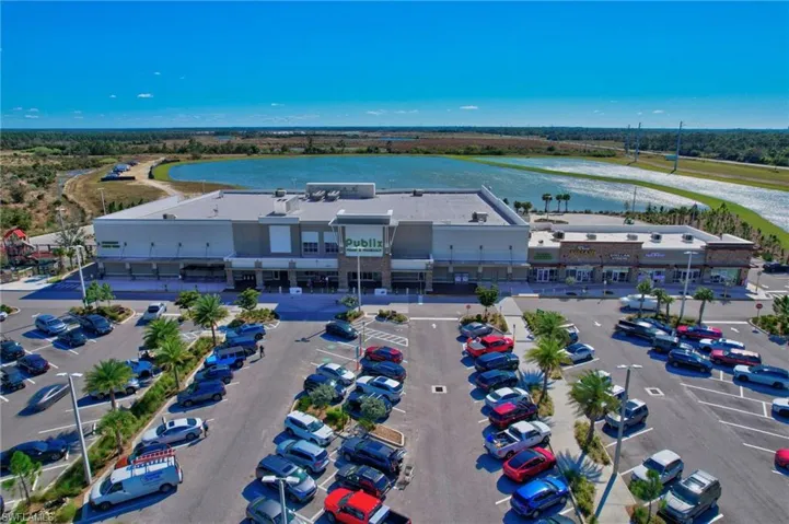 Publix Super Market at Crescent B Commons