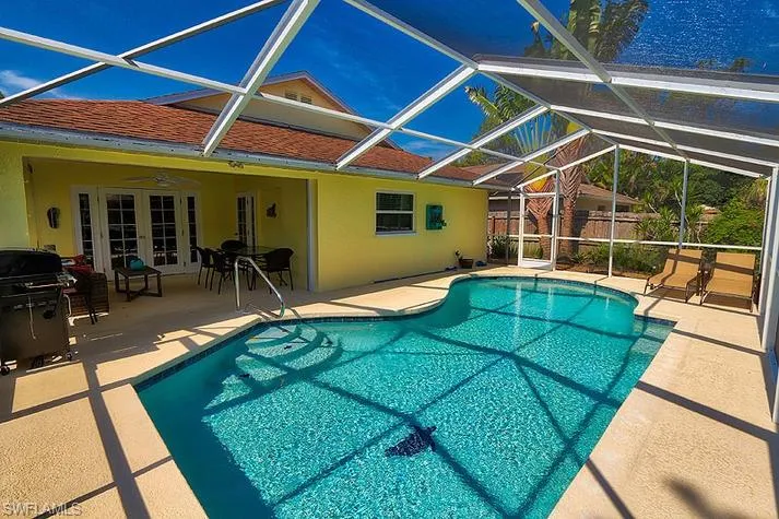 793 97th Ave N, Naples, Florida 34108