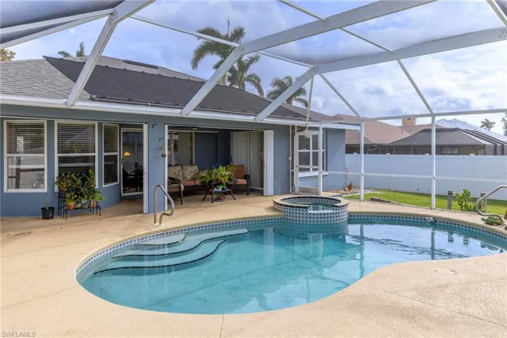 524 Sw 27th Ter, Cape Coral Fl 33914