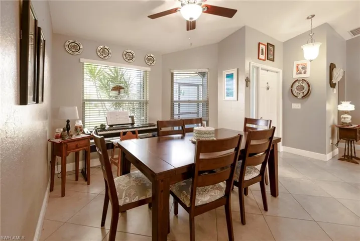 524 Sw 27th Ter, Cape Coral Fl 33914