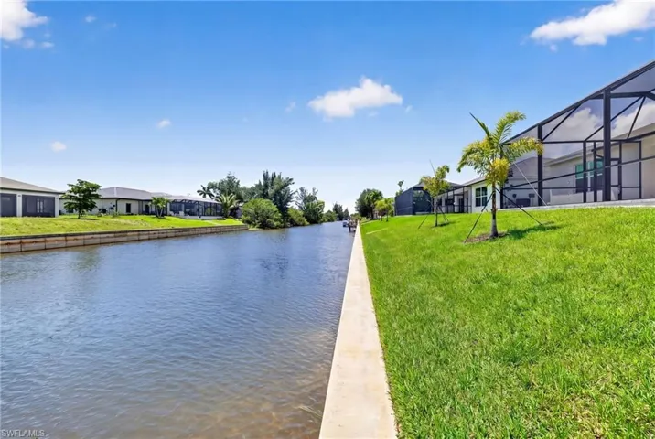 122 SW 21st  TER, Cape Coral, FL 33991