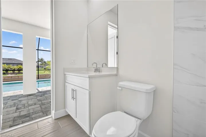 122 SW 21st  TER, Cape Coral, FL 33991