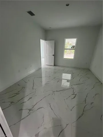 4738  26th SE AVE, Naples, FL 34117