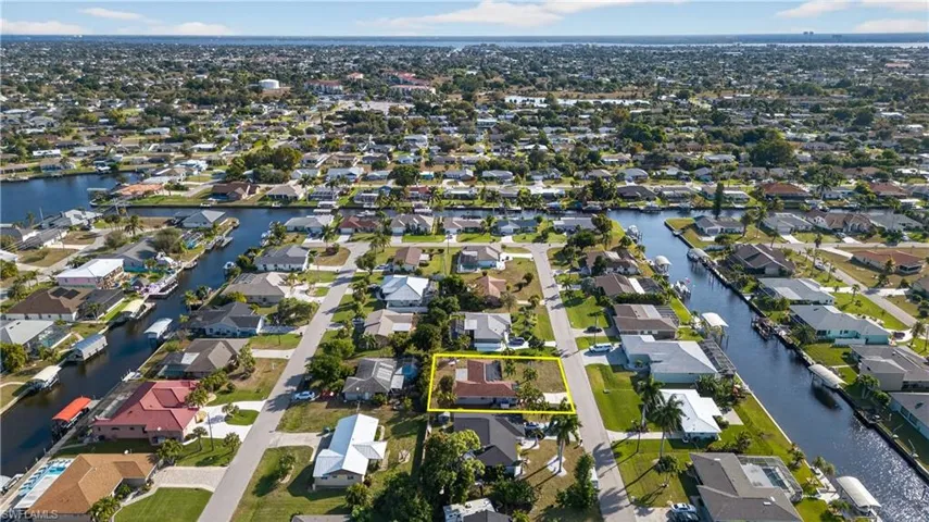 113 Se 41st St, Cape Coral, Florida 33904
