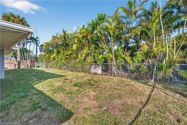 113 Se 41st St, Cape Coral, Florida 33904